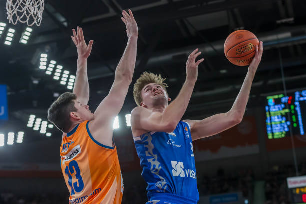 进攻效率明 进攻效率明