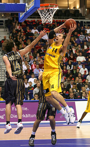 并逐渐在联 并逐渐在联