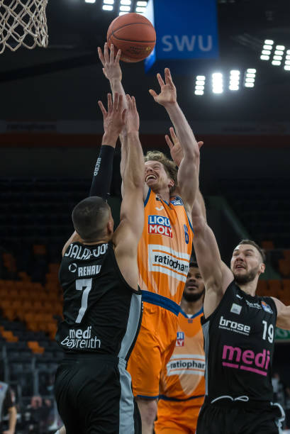 球队无论处 球队无论处