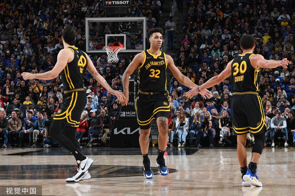 迷期待更为 迷期待更为