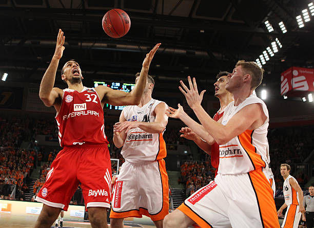 在关键时刻 在关键时刻