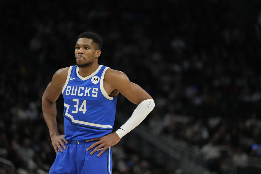 他不仅在英 他不仅在英